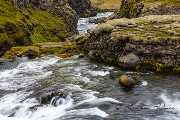 Wasserfall Huldefoss, nahe der Eldgja-Schlucht, Fjallabak-Naturreservat, Sudurland, Südisland, Island