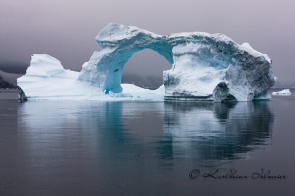 Ice Arch, Scoresby Sund